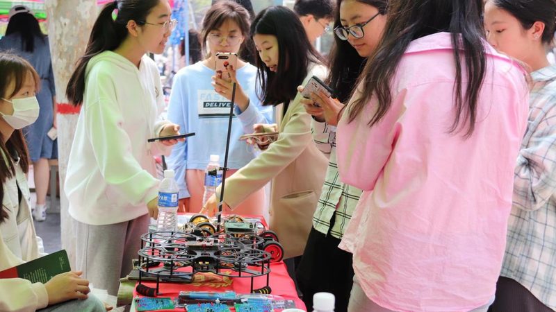 OA办公软件经销商代理，如何选择性价比之选？**